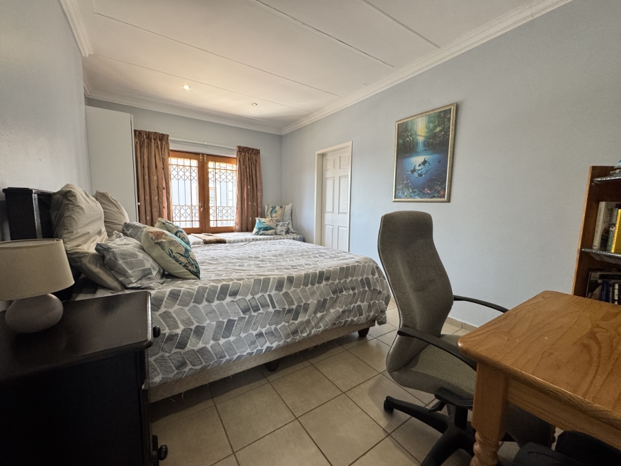 To Let 3 Bedroom Property for Rent in La Hoff North West